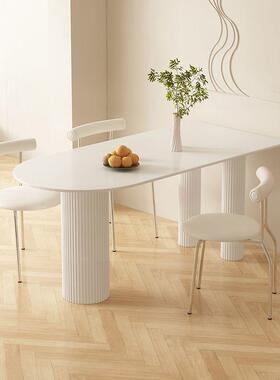 代奶风纯白色油岩板餐桌椅组合餐现简约小户型家用半圆形XNK吃饭