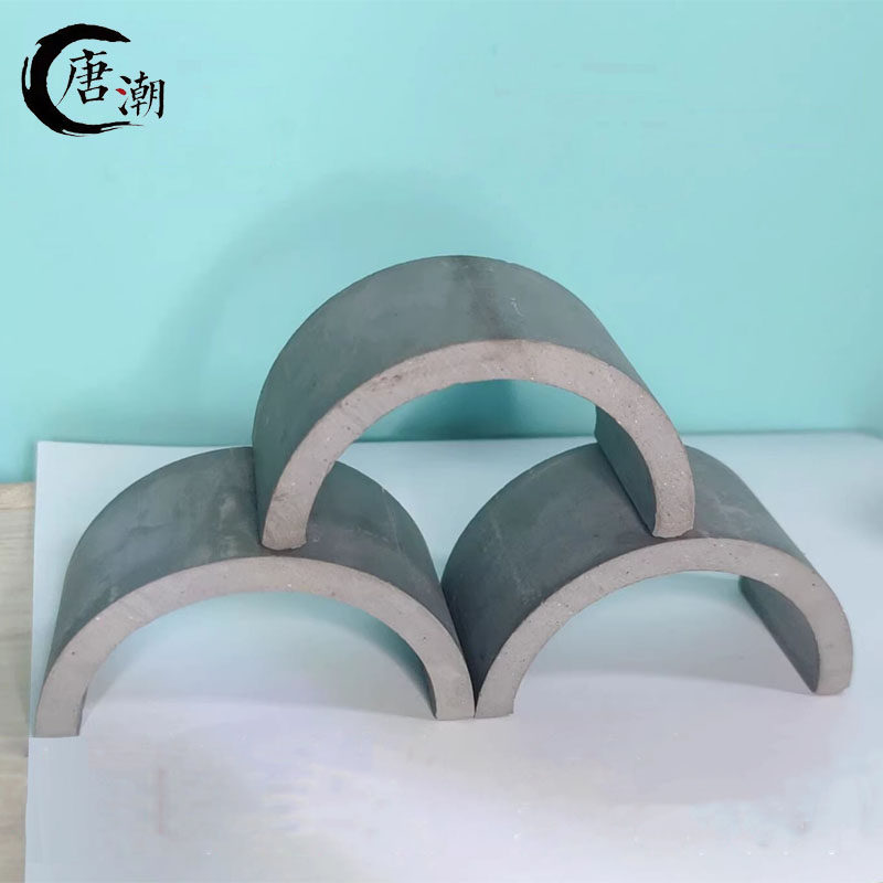 中式仿古小青瓦婚庆宝宝宴会场景道具摆件半圆筒瓦烧制黏土文化瓦