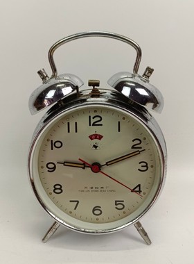 老物件摆件复古怀旧老家具收音机提灯老缝纫机创意装饰品摄影道具