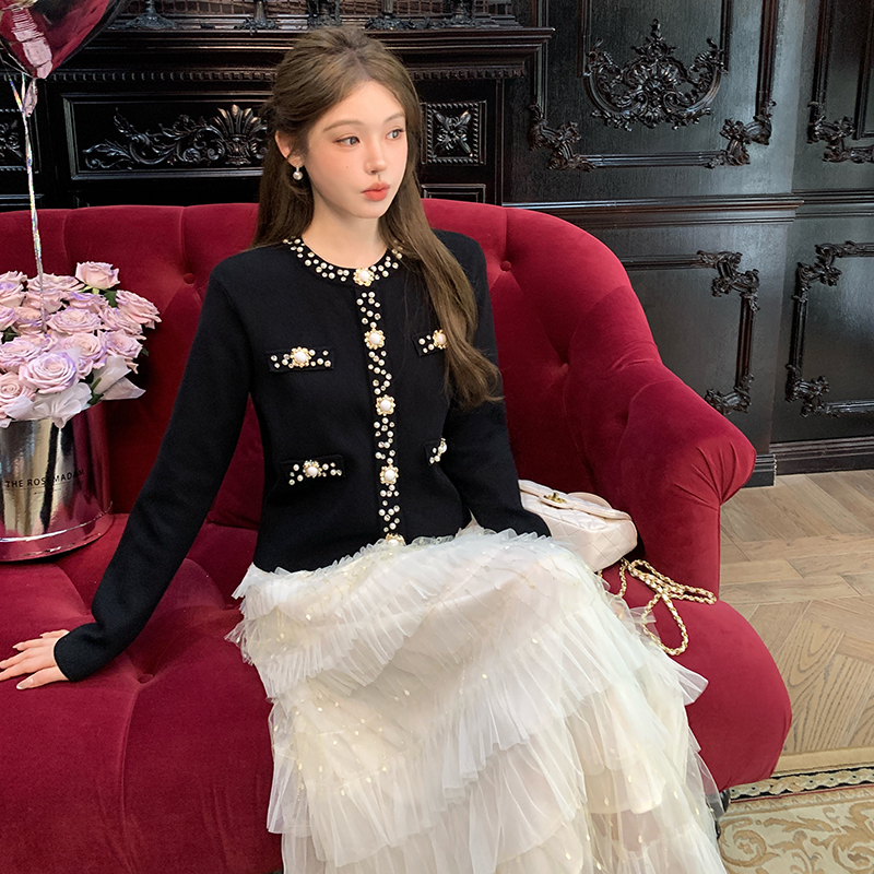 实拍2025新款高品质重工水钻小香风毛针织上衣+千层蛋糕裙两件套