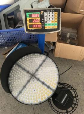 灯东莞球场投光灯WLED188高杆球场灯6000W80W100站道灯马道灯