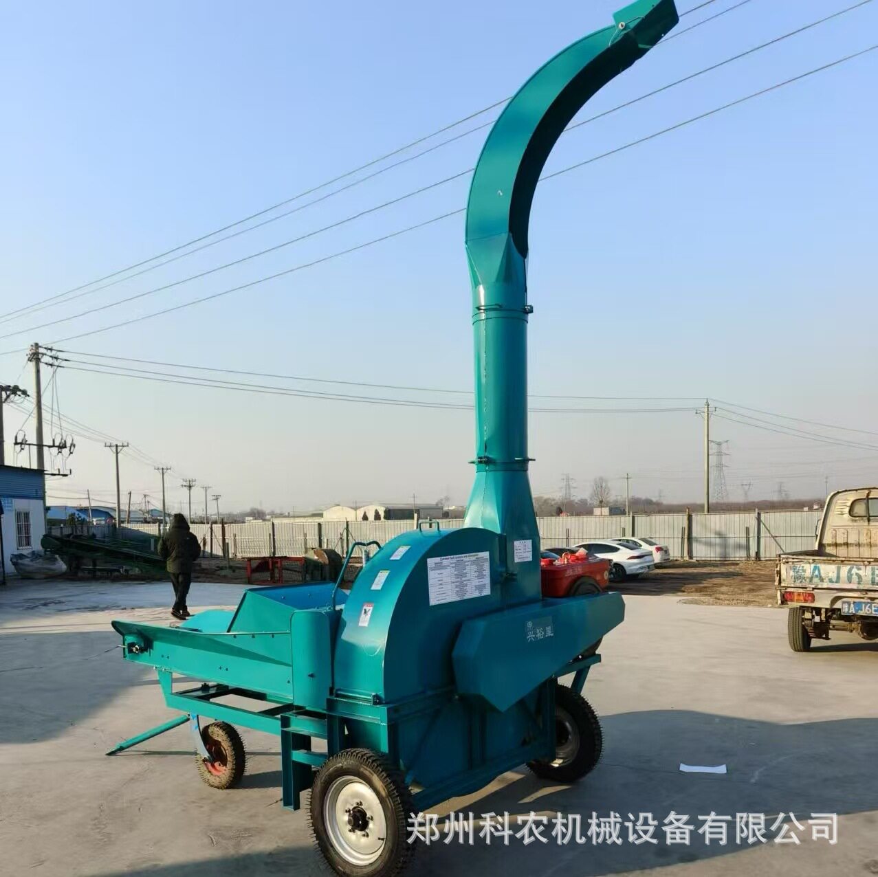 15吨大型加厚青贮铡草揉丝机锤片高喷秸秆揉搓机牛羊马养殖厂用