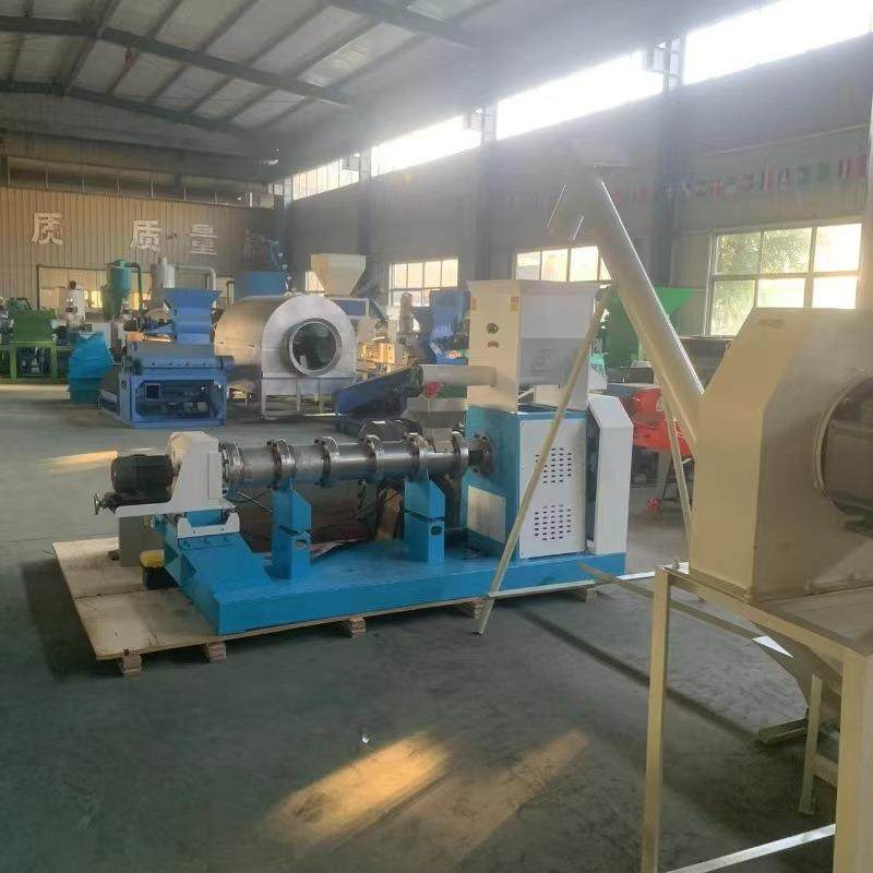 水产鱼虾饲料膨化机玉米粉骨粉饲料膨化机宠物狗粮猫粮制作机