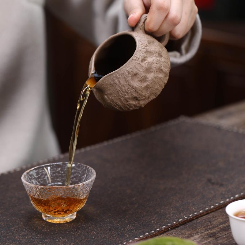 宜兴紫砂供春公道杯分茶器手工清灰泥茶壶茶具茶道配件创意过滤茶