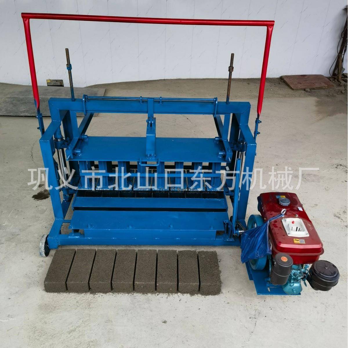 加宽柴油直推400-100实心砖家用小型移动制砖机柴油发电的砖机