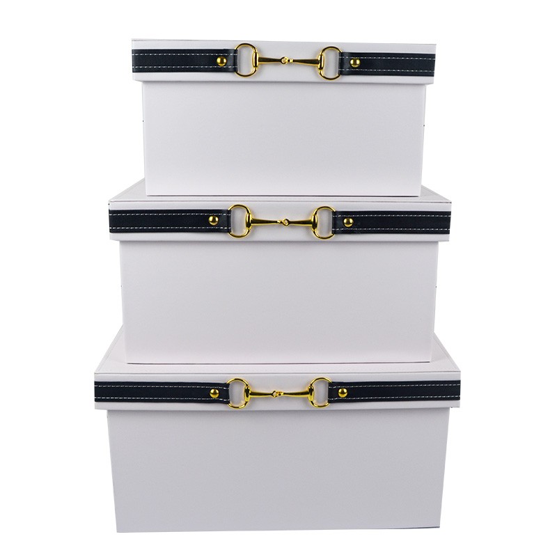 样板房卧室衣帽间收纳箱 皮质收纳盒 衣柜展厅整理箱软装饰品摆件