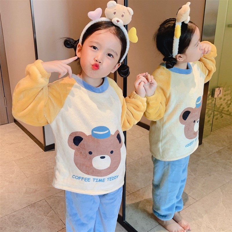 儿童法兰绒睡衣男童秋冬保暖珊瑚绒圆领套头家居服女宝宝加绒套装
