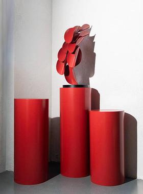 红色圆柱金属底座摆件现代创意家居酒店样板房客厅软装饰品落地