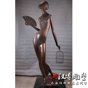 玻璃钢仿铜人物雕塑养蚕主题雕塑采桑叶女雕塑户外公园景观雕塑