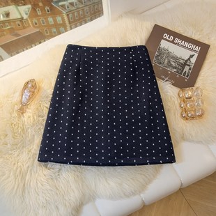 百搭波点毛呢半身裙女秋冬防走光高腰a字包臀裙显瘦小个子短裙