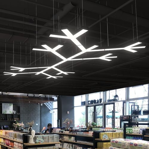 led工业风商场超市造型灯创意异形店铺树杈叶子健身房舞蹈室吊灯
