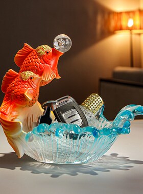 入户玄关钥匙收纳年年有余金鱼摆件客厅电视柜鞋柜门口轻奢装饰品