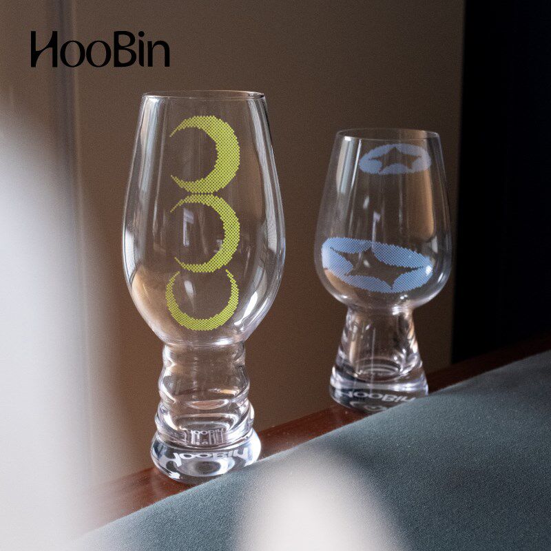 HooBin 星月酒杯套装 透明高脚杯花器 喇叭花像素图案 啤酒杯套装