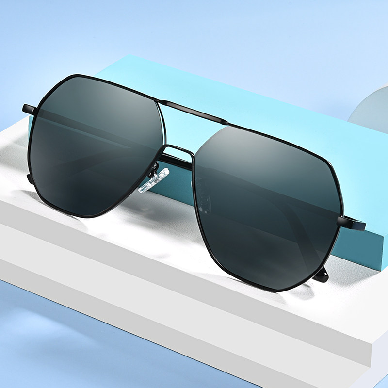 近视墨镜男士时尚可配有度数眼镜开车钓鱼定制两用带偏光太阳镜女