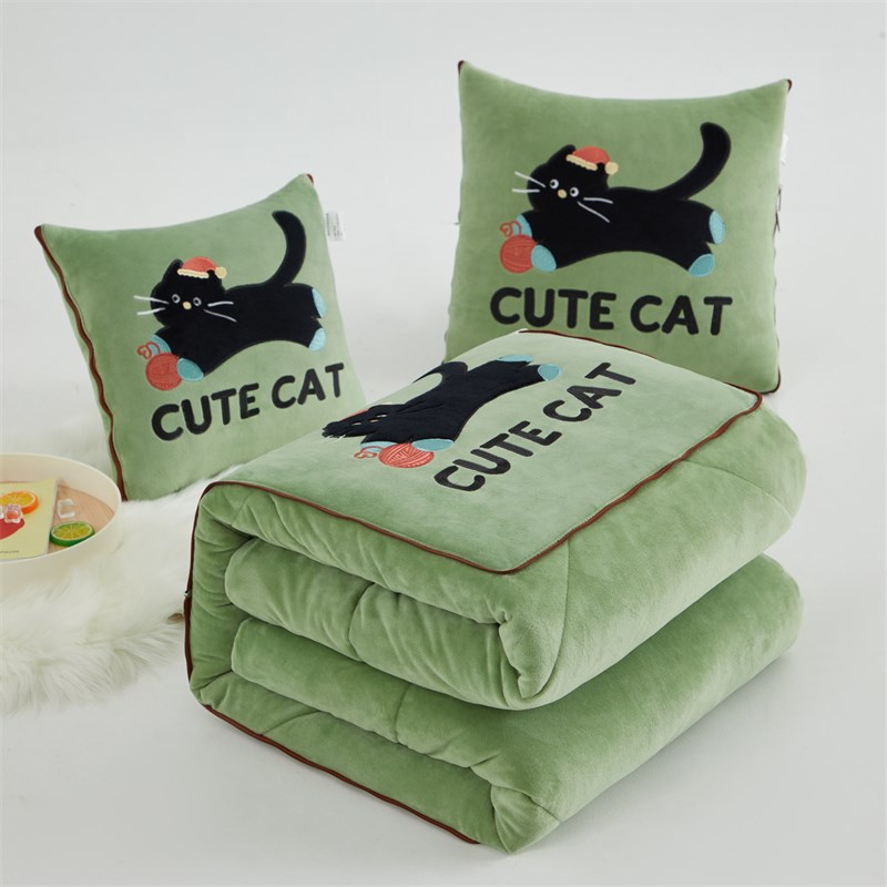 加厚抱枕被子两用宝宝绒汽车靠垫枕头办公室沙发午睡空调被二合一