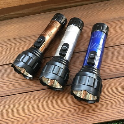 手电筒聚光LED老式家用应急户外防水防摔装2节1号电池可更换的