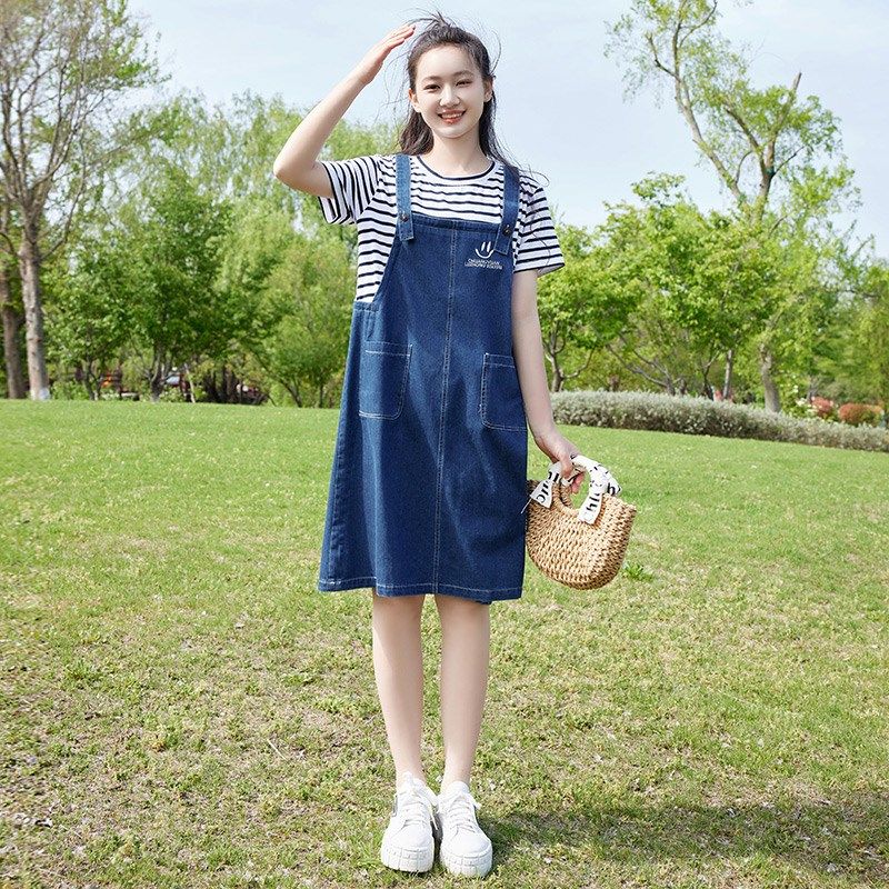假两件洗水牛仔背带裙休闲少女初中生夏季13岁裙子条纹拼接连衣裙