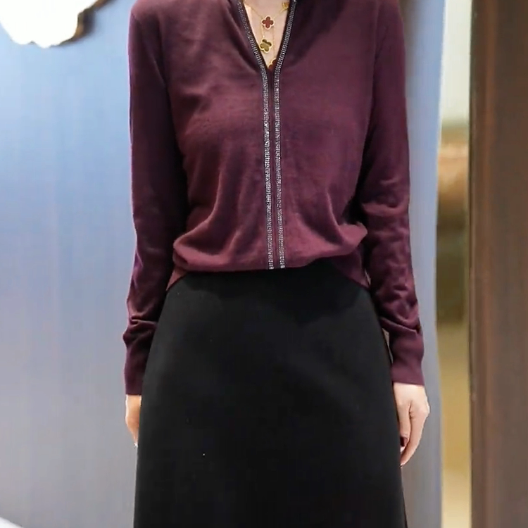 V领优雅秋冬款旗舰精选烫钻气质