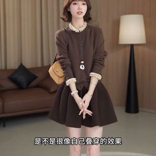 玉美雅 秋冬森系减龄复古花边撞色上衣小众短裙 旗舰精选套装