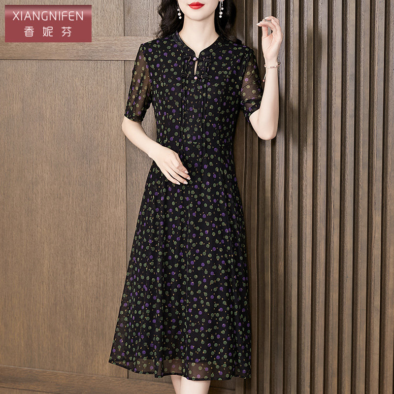 香妮芬高端精致中年妈妈连衣裙高级感2025新款夏装波点端庄大气裙