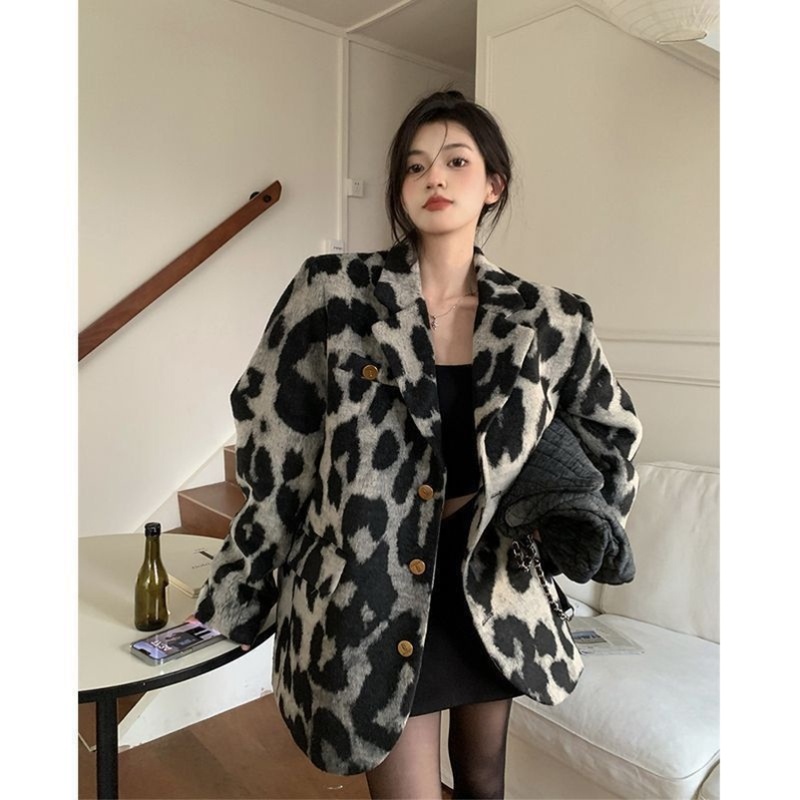 豹纹西装毛呢外套秋冬新款宽松高级气质加厚呢子大衣