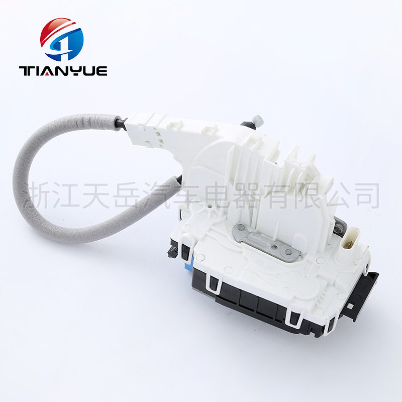 汽车左后门锁执行器2047302735