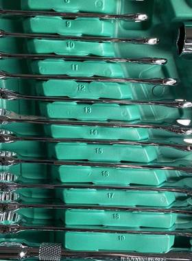 汽修工齿具套具24728装216件套扳手汽保工72快速筒扳手套筒组合工具箱