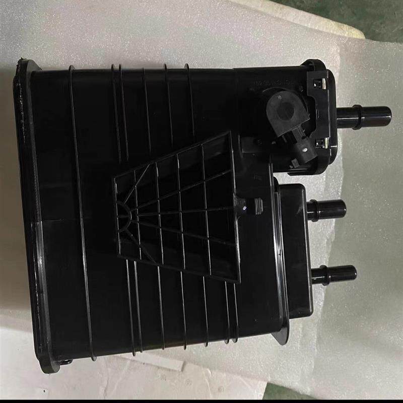 拉克XT4 XT5 XT6 CT4 CT5 CT6 全新油箱碳罐总成汽油碳罐蒸发炭罐
