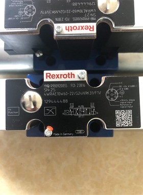 R900920055 4WRAE10W60-22/G24N9K31/F1V力士乐比例德国机械件