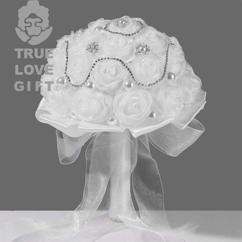 手持婚礼新娘手捧花 泡沫花手捧 纯白婚庆西式结婚手捧花