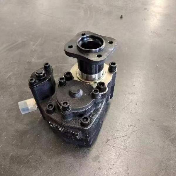 重汽HW50YH-F102取力器总成(HW25712X缓速器用) WG9700291038