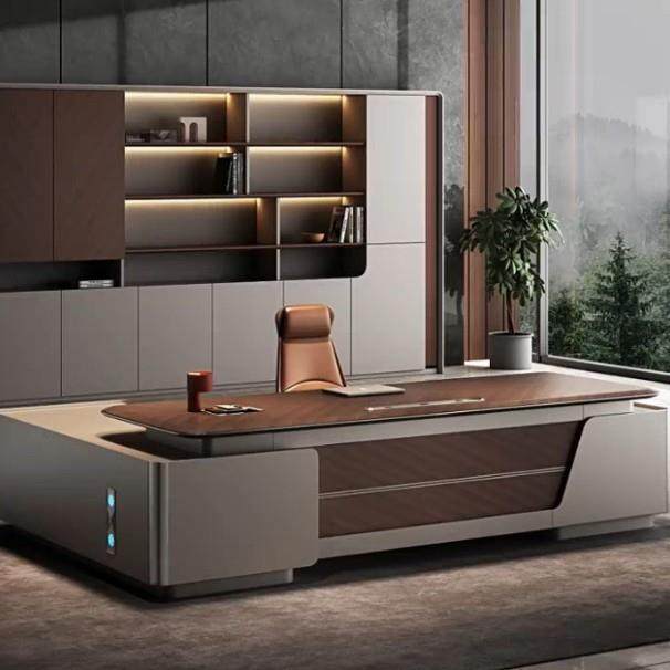 老板办公桌现代轻奢科技感总裁总经理室董事长高档大班台桌椅组合