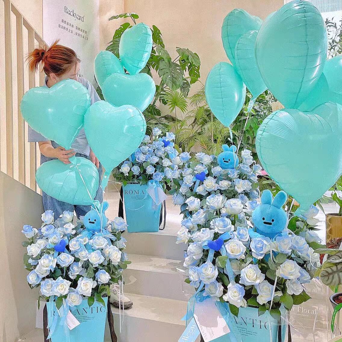 网红蒂芙尼蓝情人节爱心鲜花气球定制logo开业周年庆婚庆氛围布置
