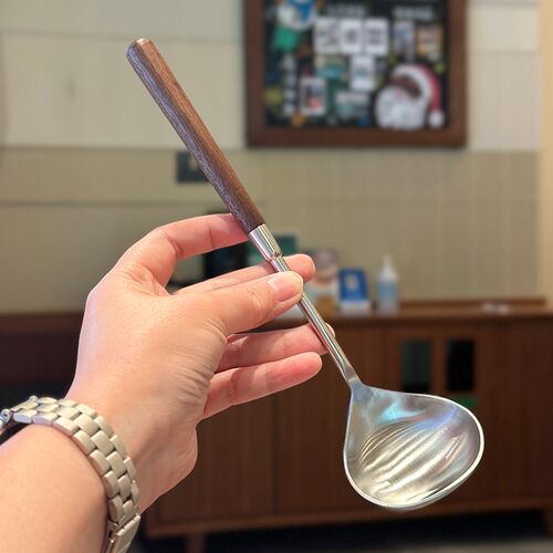 胡桃木小汤勺!304不锈钢分餐勺复古餐厅小火锅公用勺粥勺菜勺子