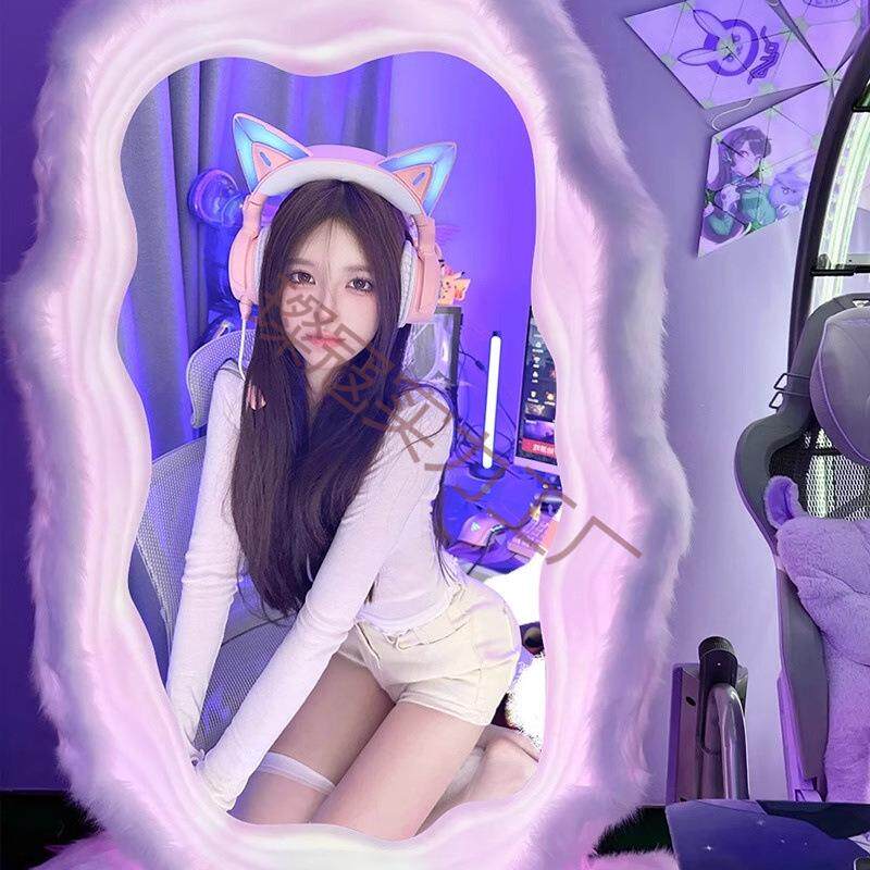 2026新款超清成像艺术创意全身镜萌兔落地灯氛围灯客厅卧室发光女