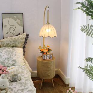 奶油风卧室落地灯客厅沙发边几置物架一体原木色床头柜茶几台灯