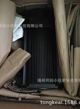 Lenze伦茨伺服电机MCA14L20-RS0B0-B24R-ST5S00N-R0SU原装现货