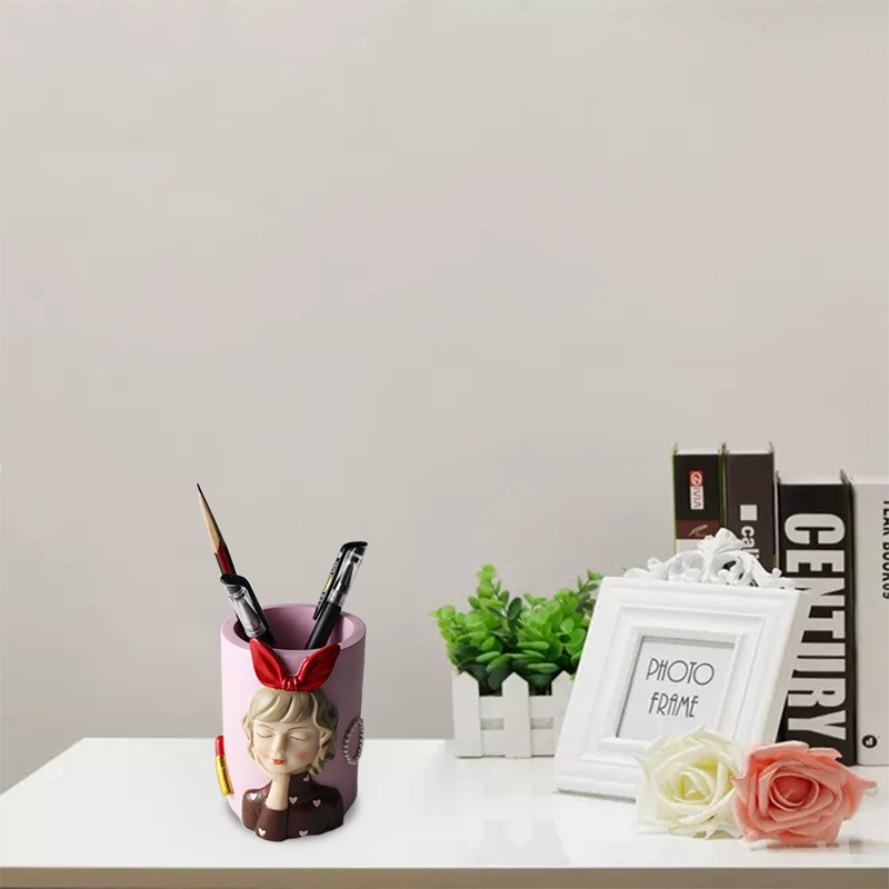创意风格少女笔筒大容量简约个性书桌室内摆件