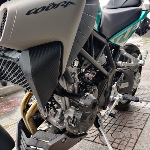 适用凯越321r球改装眼镜蛇321车身保险杠胶排气棒杆