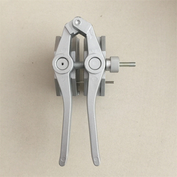 优质接驳器 圆带接驳器 红色三角带接驳器【驳带器 铝钳子】快发