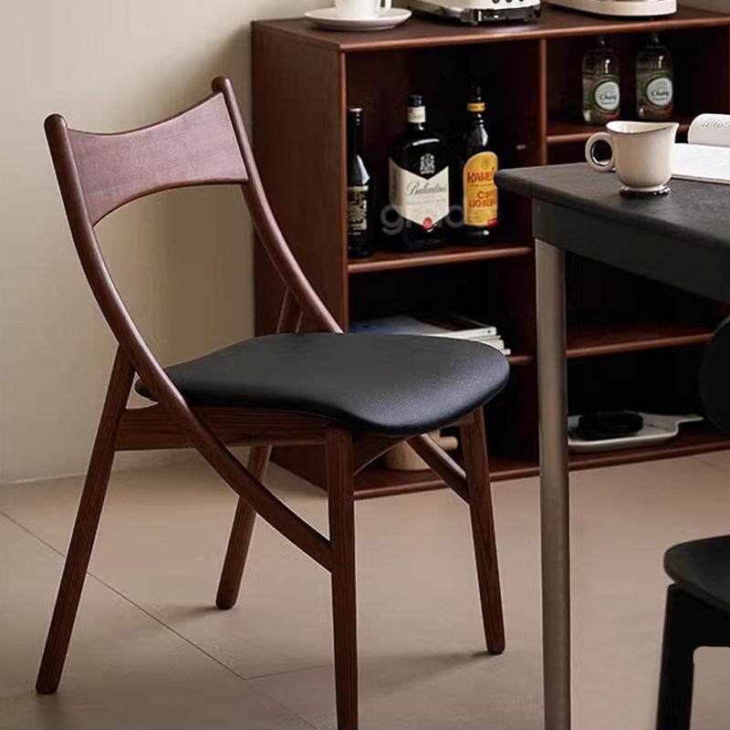 法式复古餐椅家用实木黑色钥匙椅设计师款人鱼椅中古诧寂风