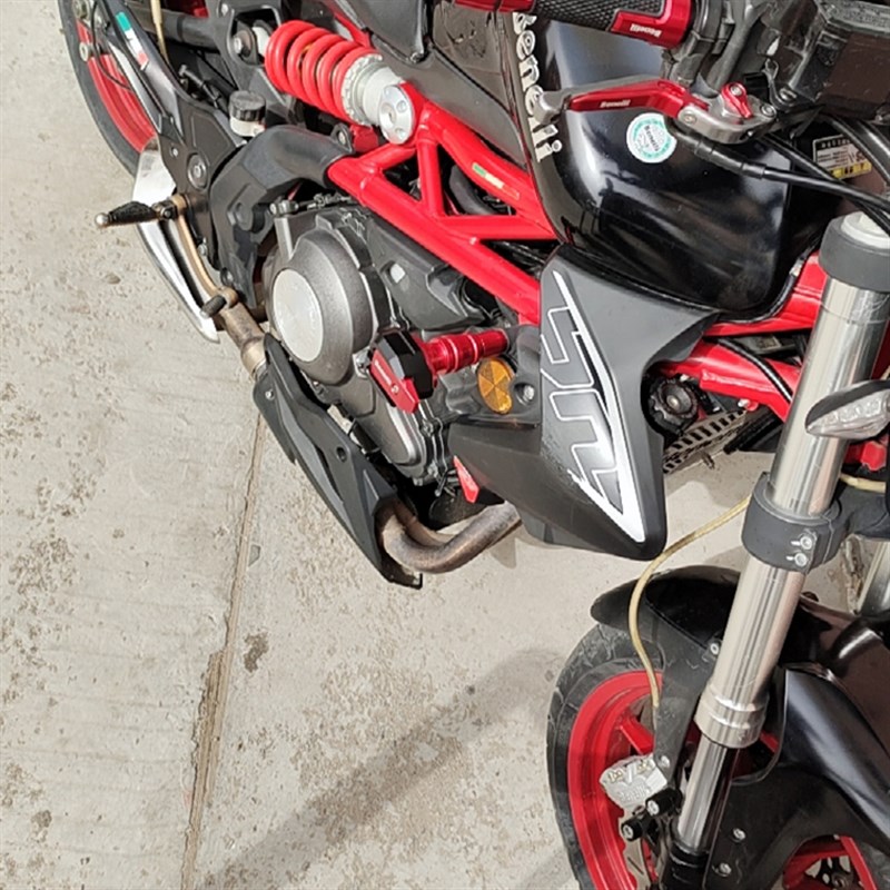 适用追00TNT黄龙00/300 BJ0 BN302S改装发动机棒胶保险杆