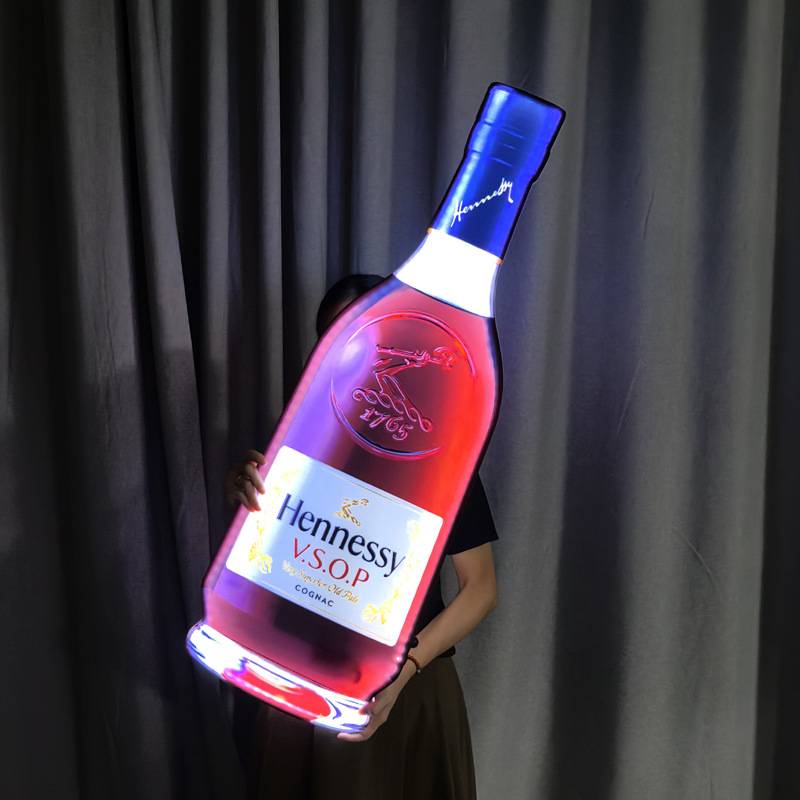 LED发光手举牌轩尼斯酒瓶举牌发光香槟酒瓶啤酒瓶子牌子气氛道具