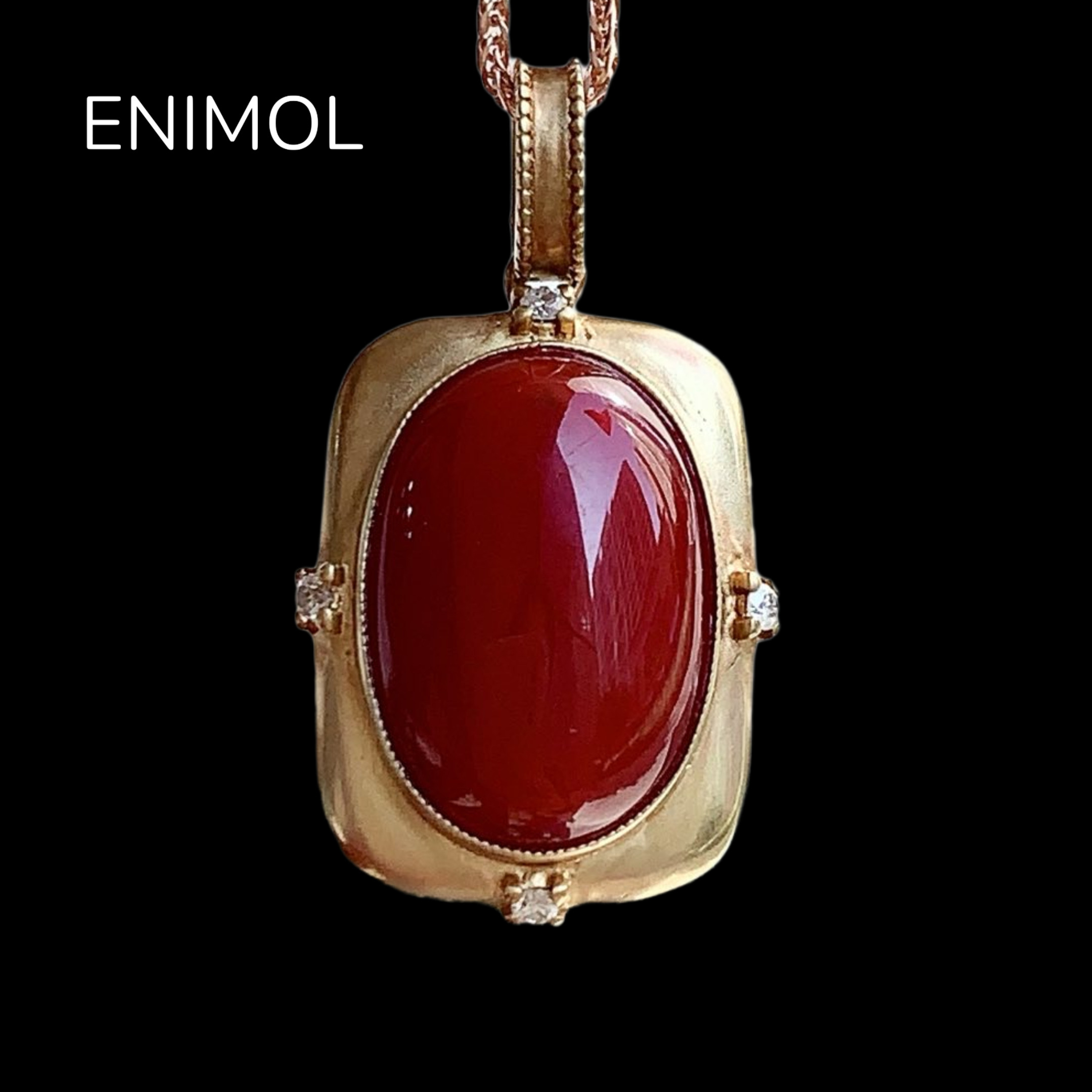 ENIMOL日本aka阿卡红珊瑚牛血色蛋面吊坠 18k金钻石镶嵌 轻奢百搭,珠宝/钻石/翡翠,珊瑚,淘宝优惠券,粉丝福利购,淘宝优惠卷