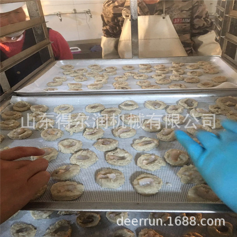 速冻生制品加工设备 鱼香虾饼油炸机 全自动虾饼上浆油炸生产线