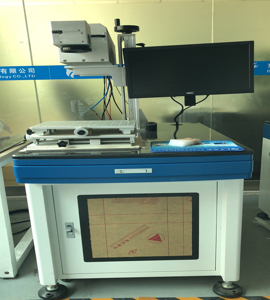 30WCO2激光打标机实木家具激光打码机木头纸盒激光刻字加工