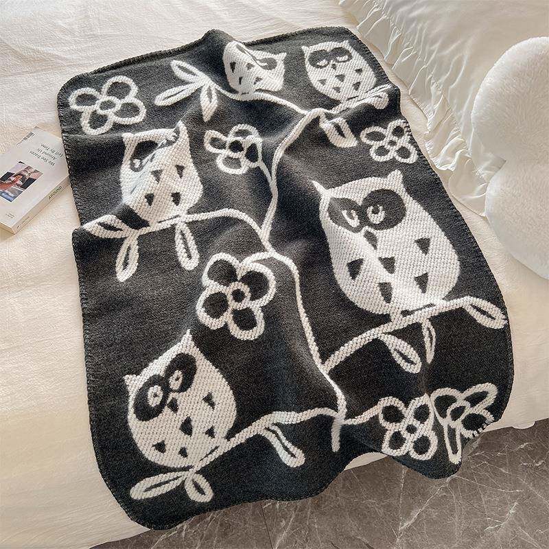 2024新款儿童盖毯四季通用休闲午睡毯梭织线毯软糯手感毯子