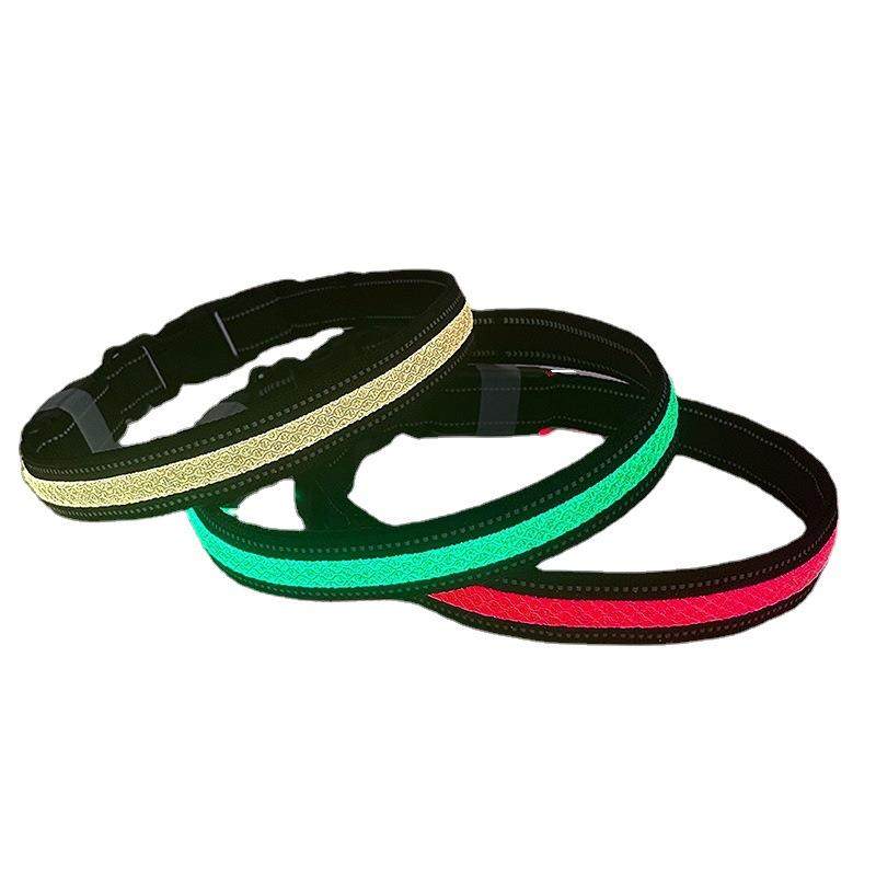 宠物APP项圈声控狗狗项圈炫彩声控变色项圈手机操控狗狗智能项圈