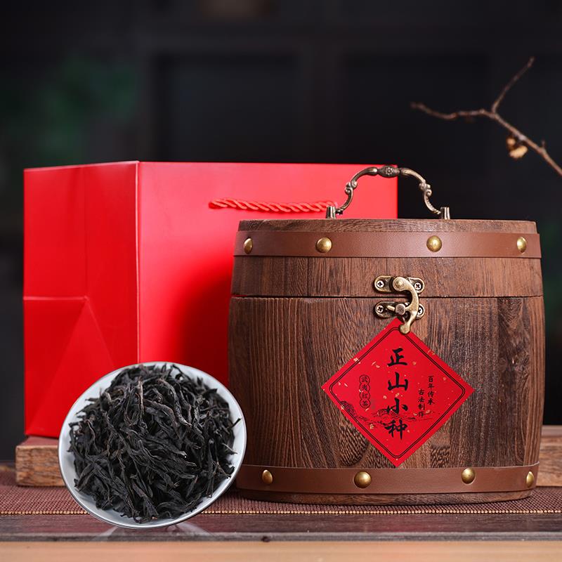 七里响水红茶茶叶新茶浓香特级正山小种散装茶叶木桶礼盒装450g
