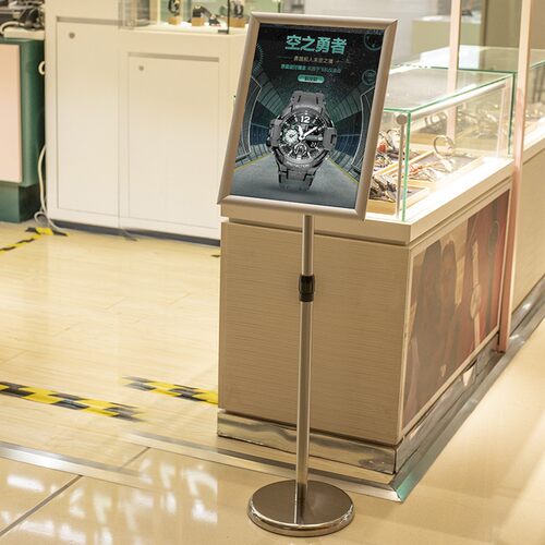 北京简约不锈钢立牌 酒店指引可升降金属导向牌